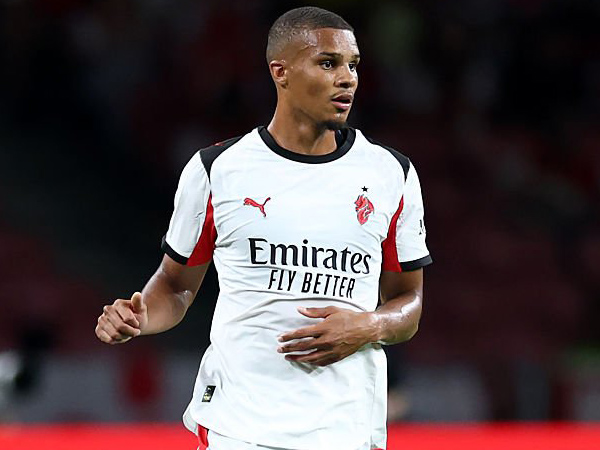 Setelah Gabung Newcastle, Milan Siapkan Rencana B Gantikan Malick Thiaw